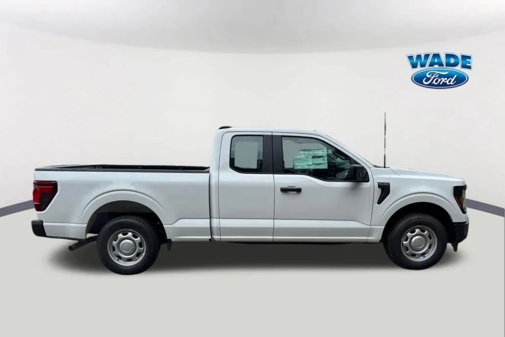2025 Ford F-150 XL photo 1