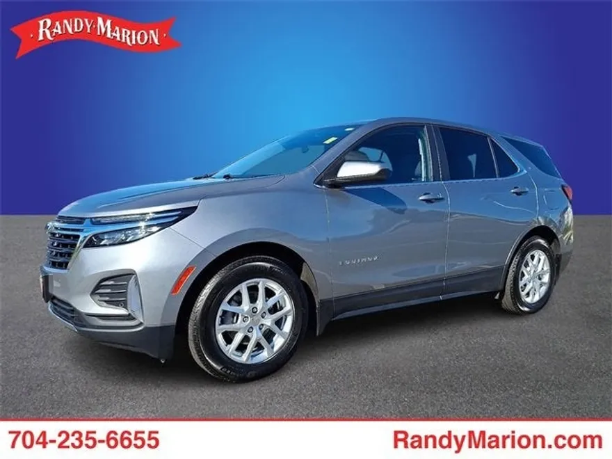 2024 Chevrolet Equinox LT photo 1