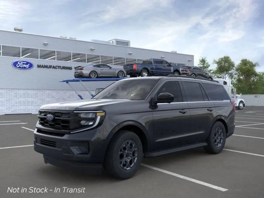 2025 Ford Expedition photo 1