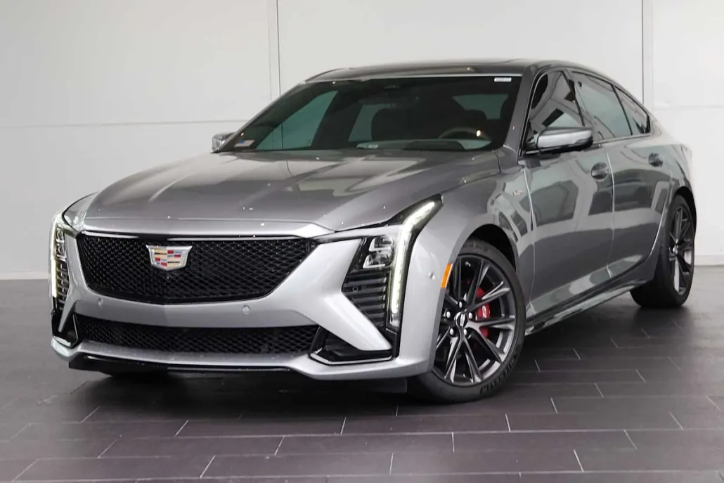 2026 Cadillac CT4 V photo 1