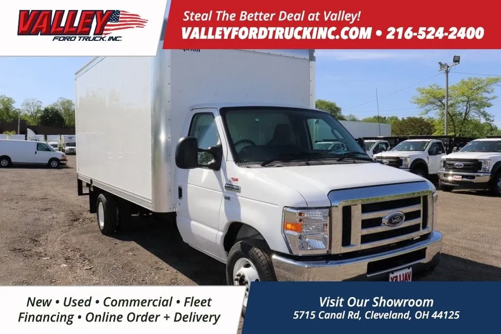 2026 Ford E-350 Base photo 1