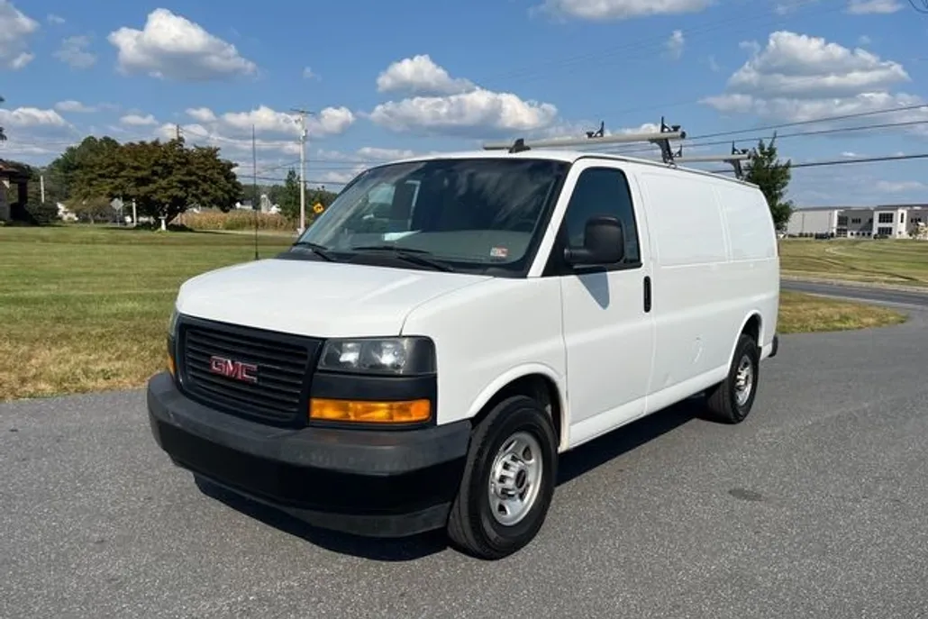 2018 Gmc Savana photo 1