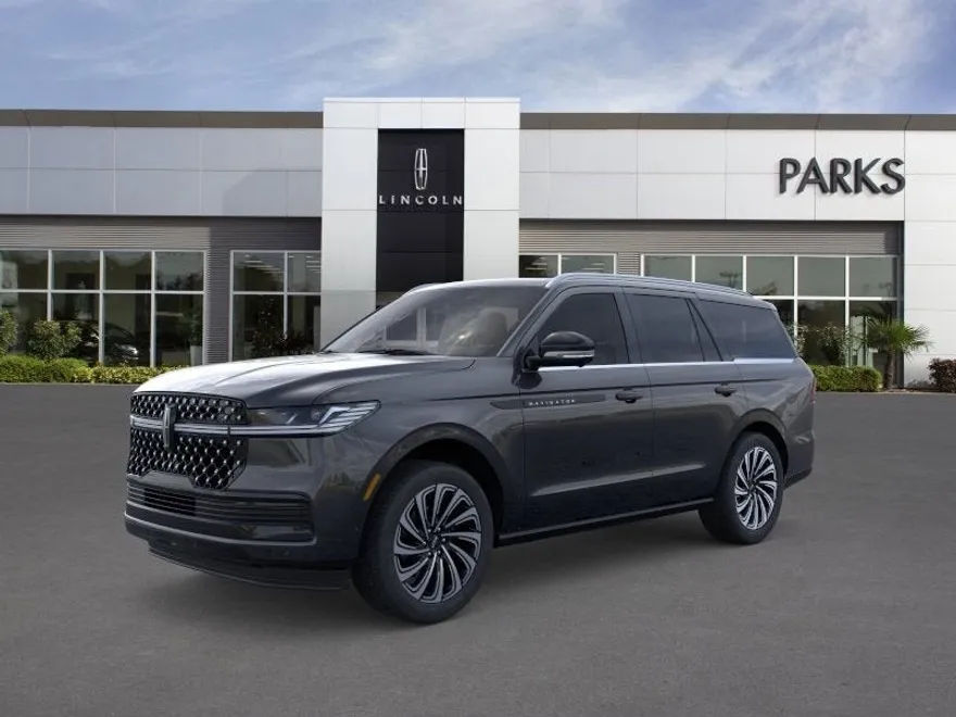 2025 Lincoln Navigator Black Label photo 1