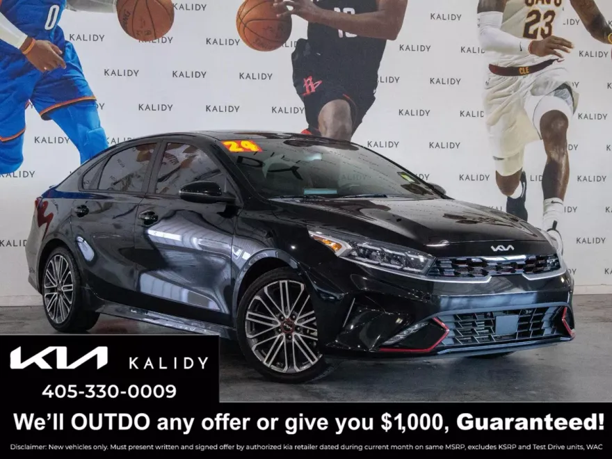 2022 Kia Forte GT photo 1