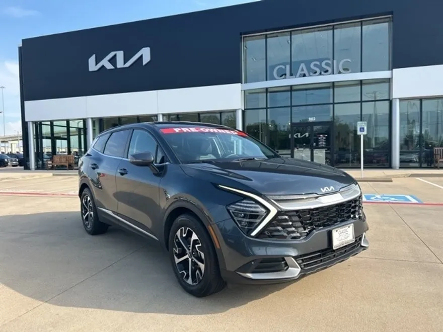 2024 Kia Sportage EX photo 1