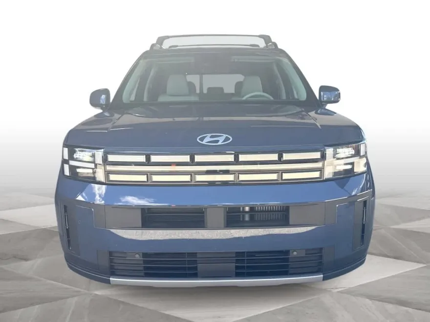 2025 Hyundai Santa Fe SEL photo 1