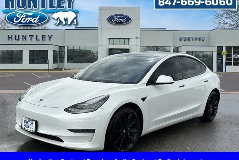 2021 Tesla Model 3 Long Range photo 1