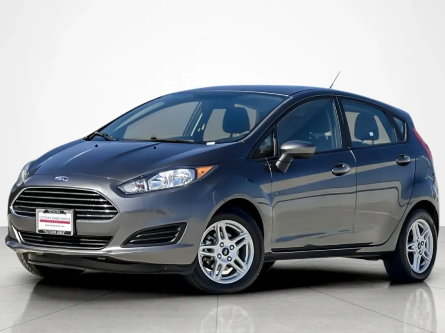 2018 Ford Fiesta SE photo 1