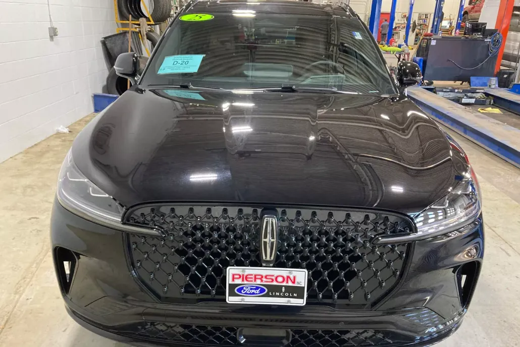 2025 Lincoln Aviator Reserve photo 1