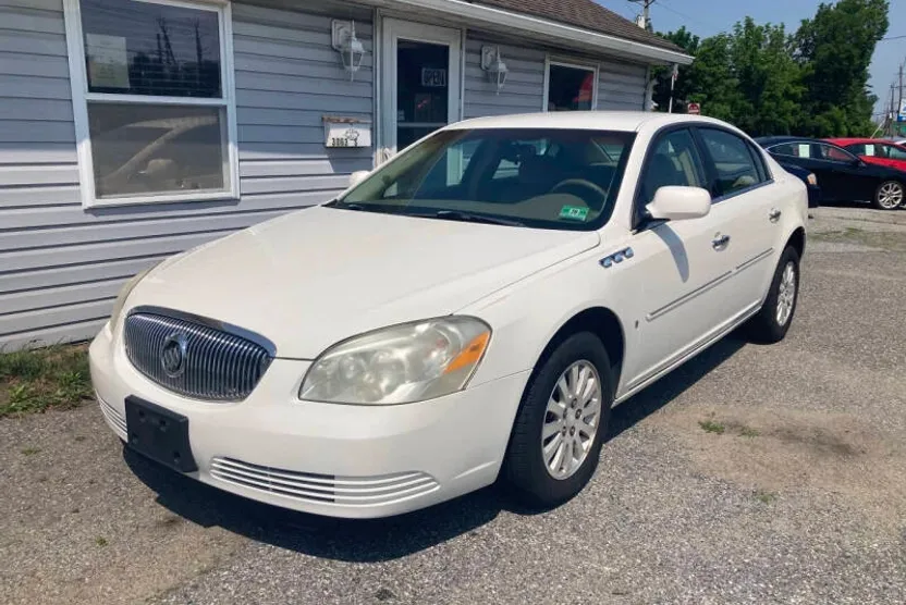 2006 Buick Lucerne CX photo 1
