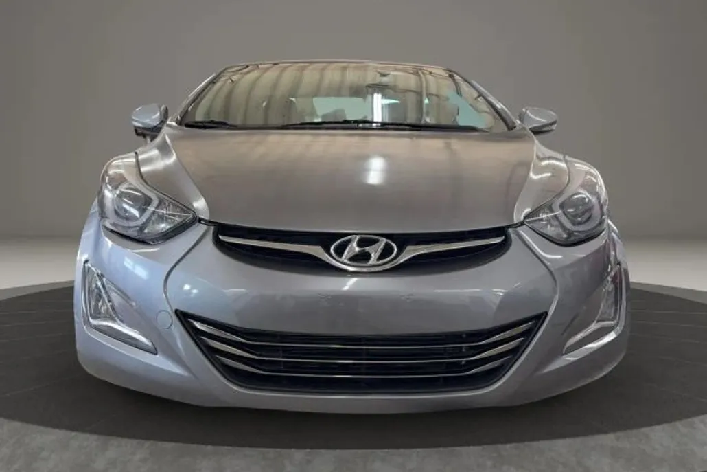 2015 Hyundai Elantra Limited photo 1
