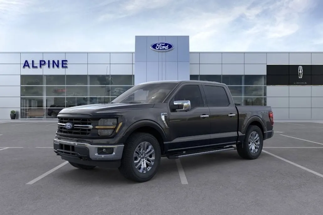 2024 Ford F-150 XLT photo 1