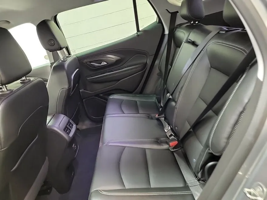 2024 Gmc Terrain SLT photo 1