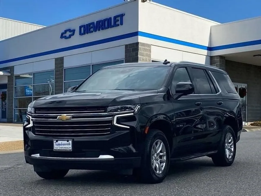 2023 Chevrolet Tahoe LT photo 1