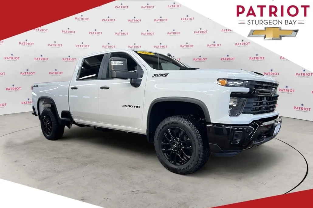 2025 Chevrolet Silverado 2500HD Custom photo 1