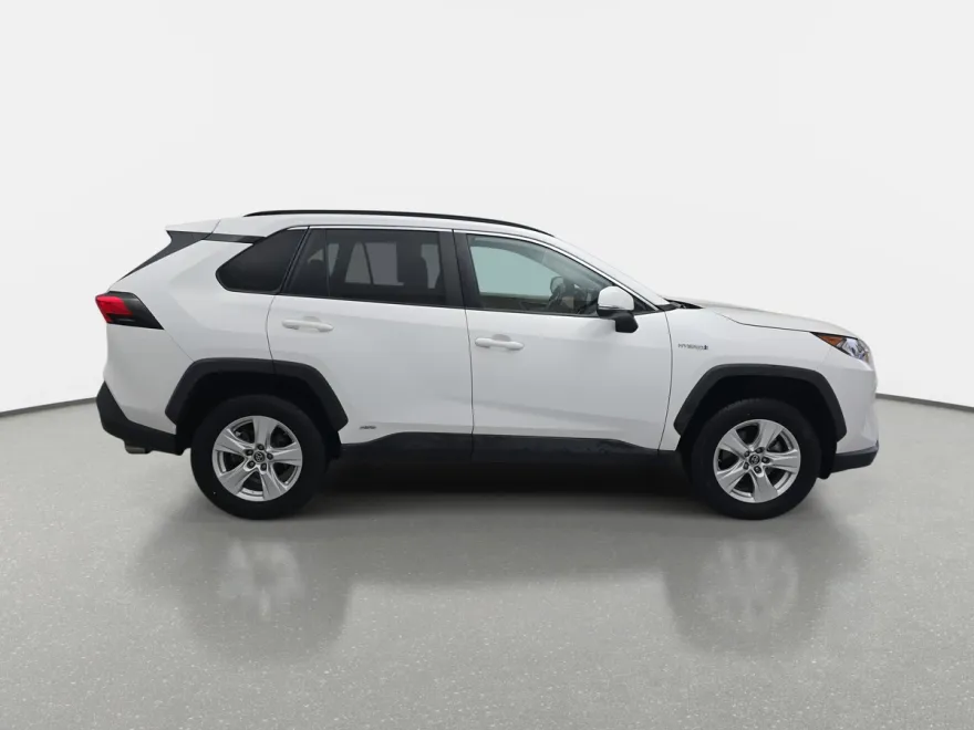 2019 Toyota RAV4 Hybrid XLE photo 1
