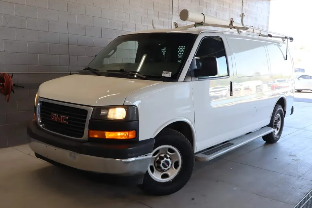 2019 Gmc Savana 2500 Cargo photo 1