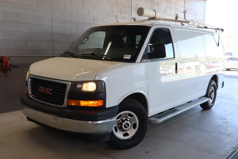 2019 Gmc Savana 2500 Cargo photo 1