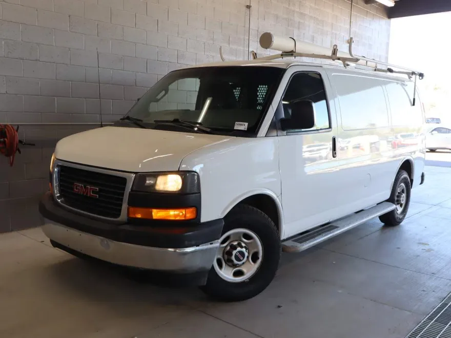 2019 Gmc Savana 2500 Cargo photo 1