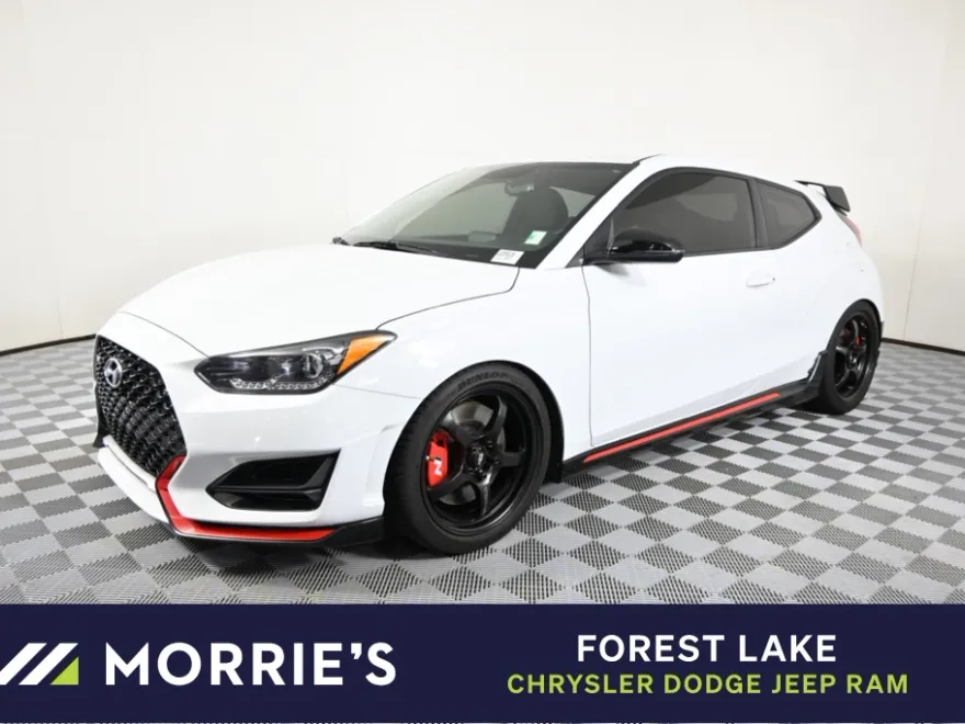 2020 Hyundai Veloster N photo 1