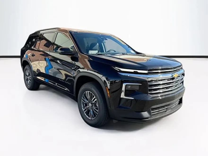 2026 Chevrolet Traverse photo 1