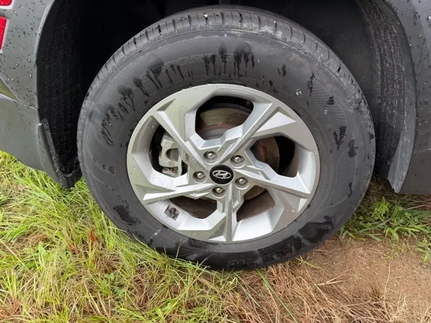 2022 Hyundai Tucson SE photo 1