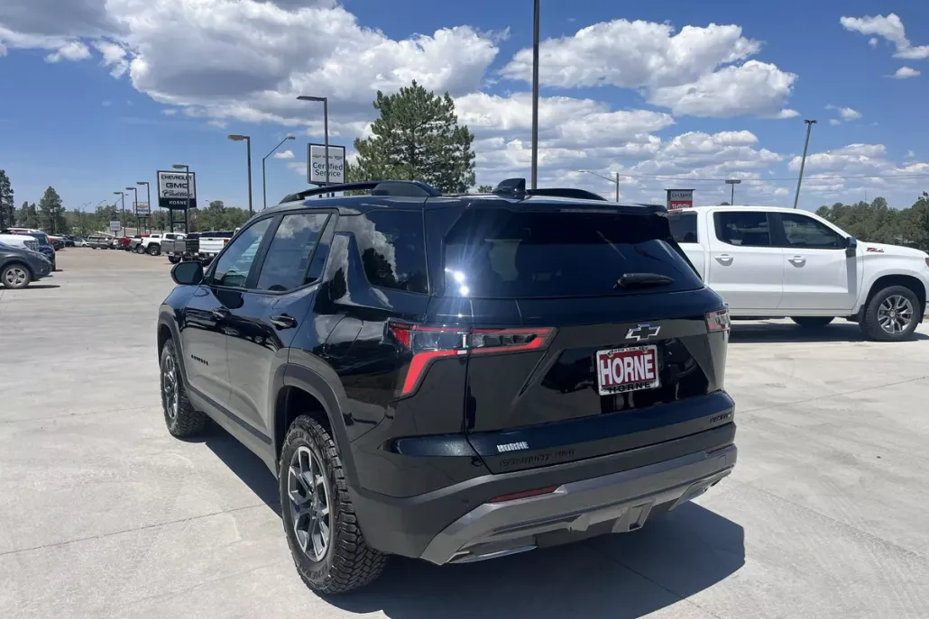 2026 Chevrolet Equinox ACTIV photo 1
