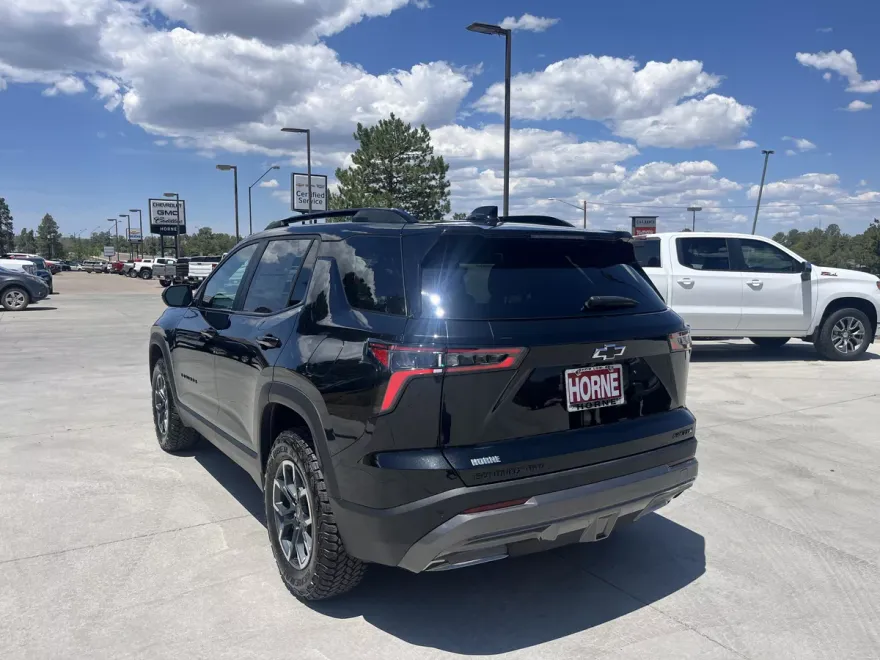 2026 Chevrolet Equinox ACTIV photo 1