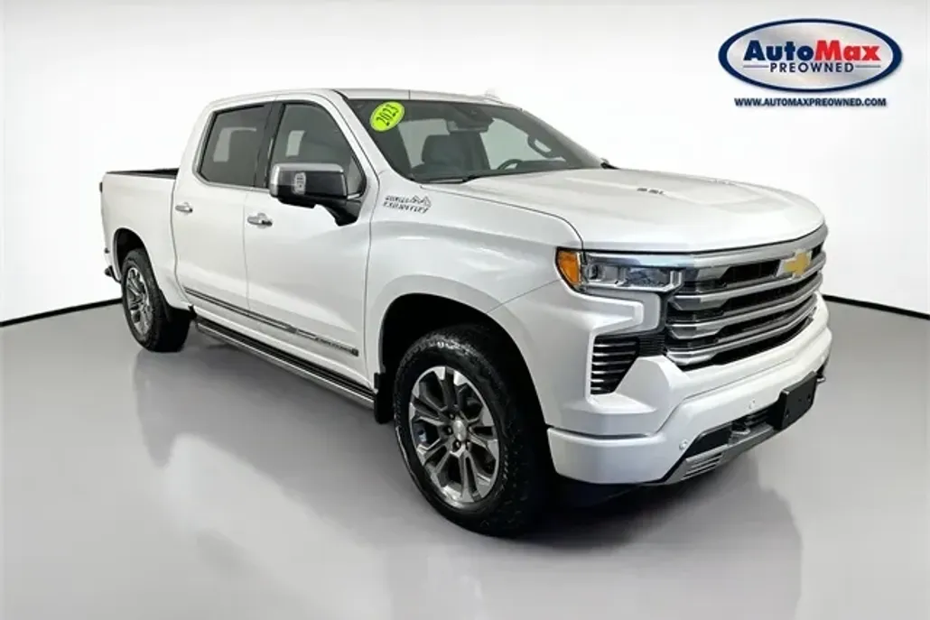 2023 Chevrolet Silverado 1500 High Country photo 1