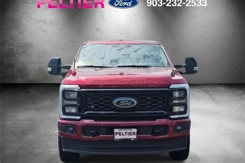 2025 Ford F-250 Lariat photo 1