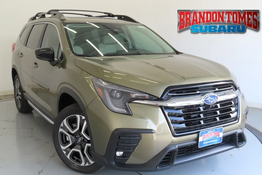 2025 Subaru Ascent Limited photo 1