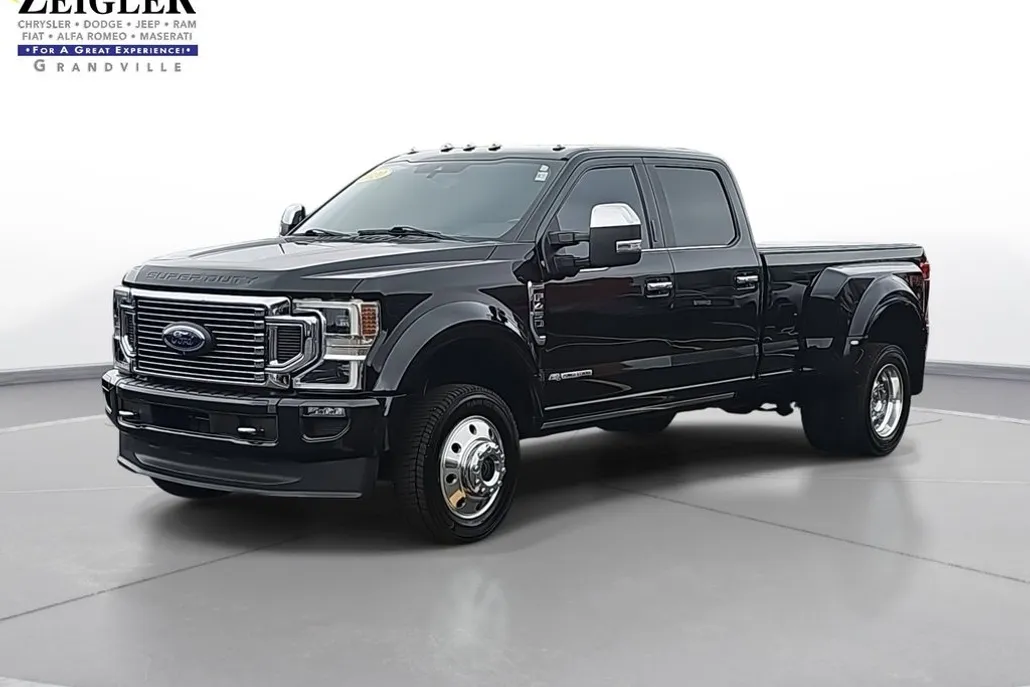 2020 Ford F-450 Platinum photo 1