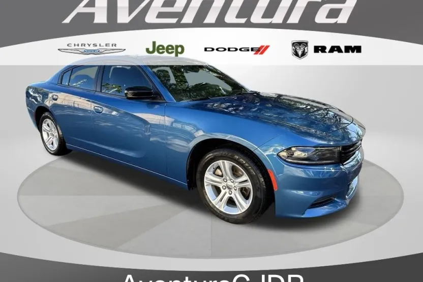 2023 Dodge Charger SXT photo 1