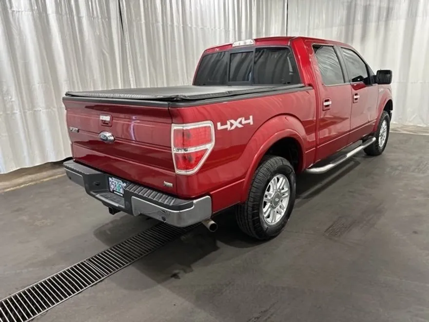2010 Ford F-150 Lariat photo 1