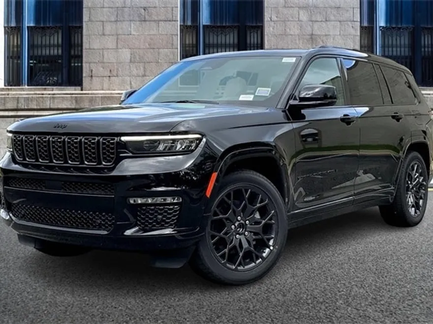 2025 Jeep Grand Cherokee L Summit photo 1