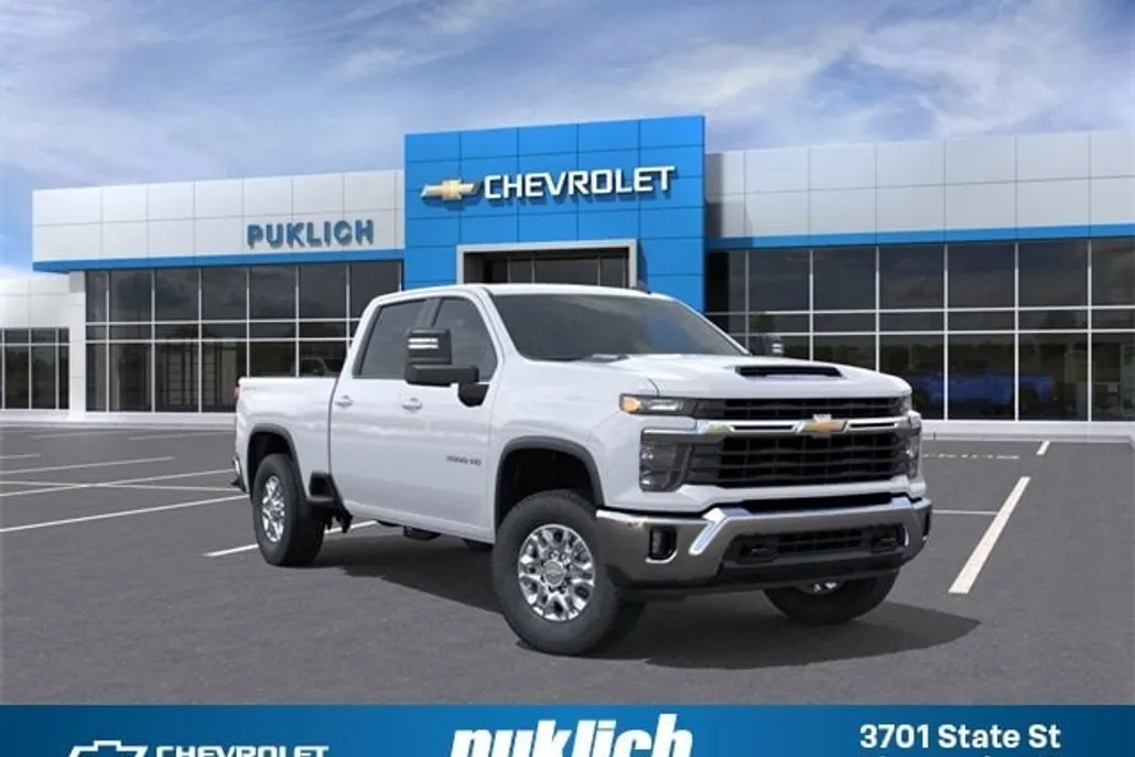2026 Chevrolet Silverado 3500HD LT photo 1