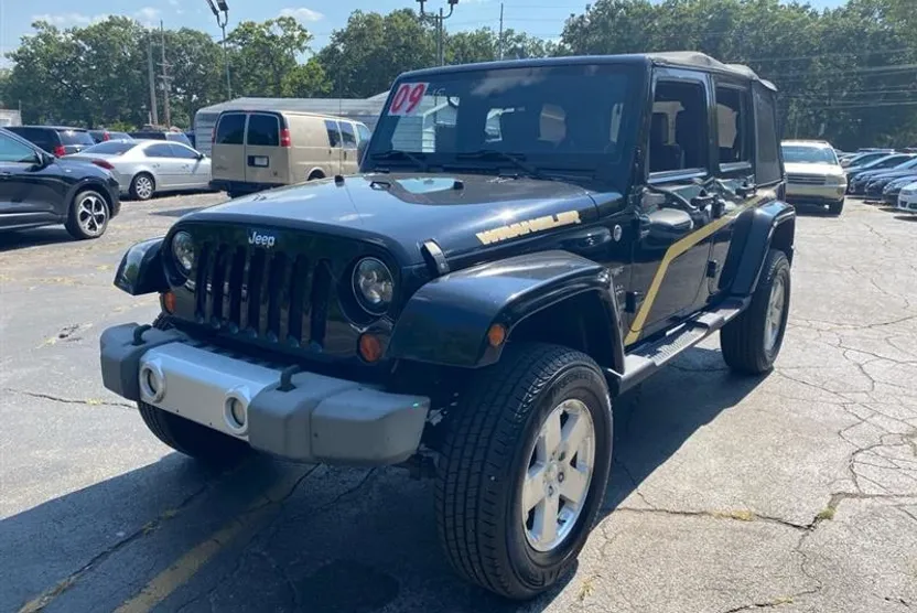 2009 Jeep Wrangler Unlimited Sahara photo 1
