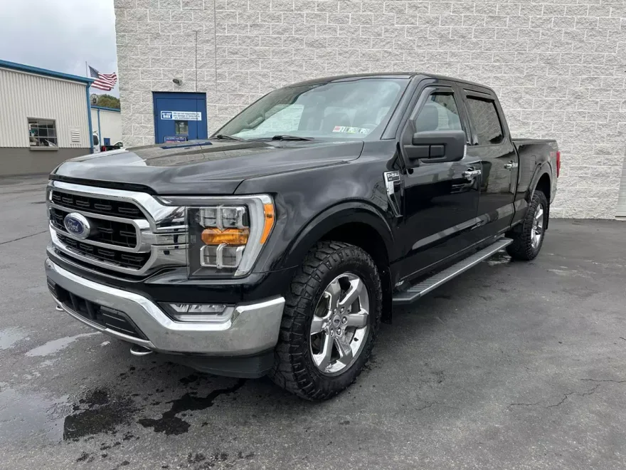 2021 Ford F-150 XLT photo 1