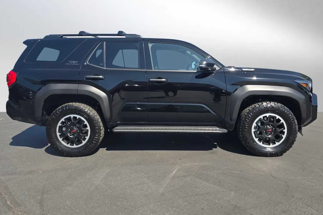 2025 Toyota 4Runner TRD photo 1
