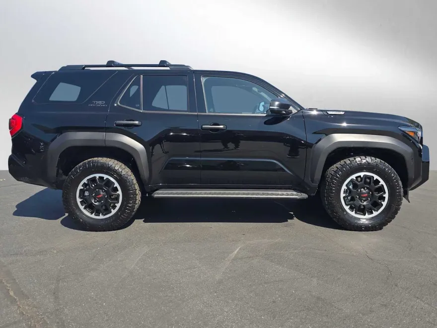 2025 Toyota 4Runner TRD photo 1