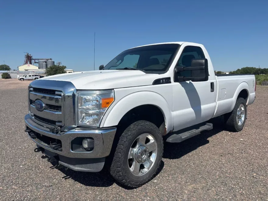2015 Ford F-250 XL photo 1