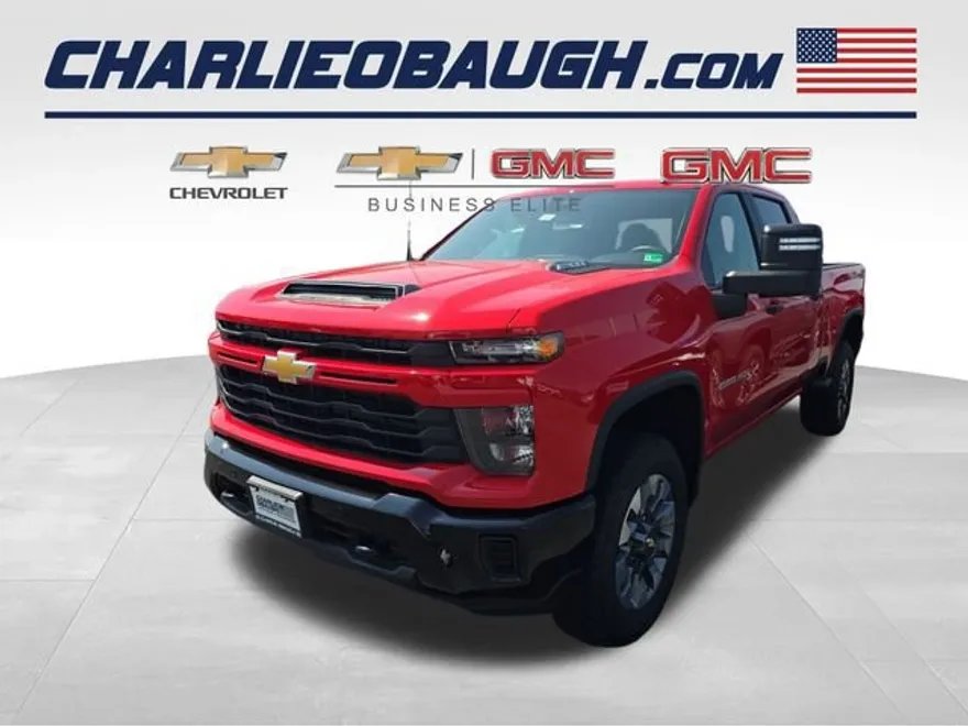 2025 Chevrolet Silverado 2500HD Custom photo 1