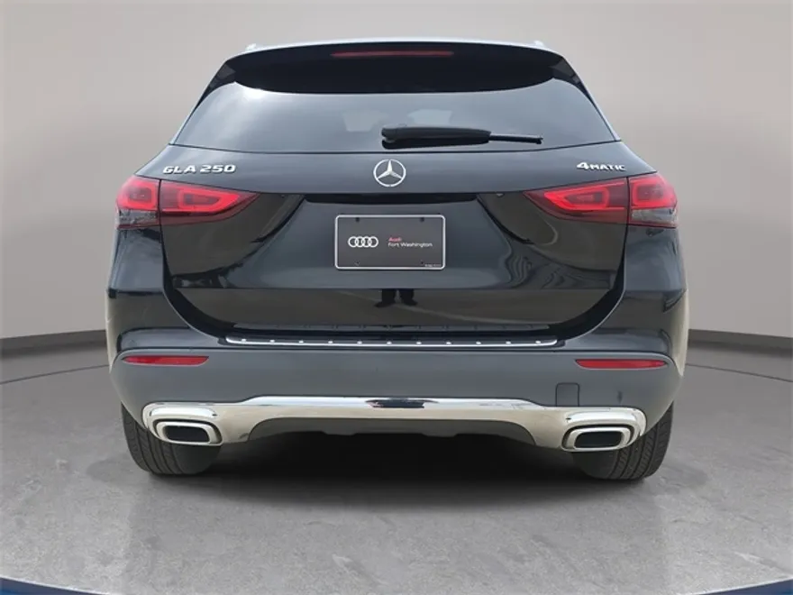 2021 Mercedes Benz GLA 250 4MATIC photo 1