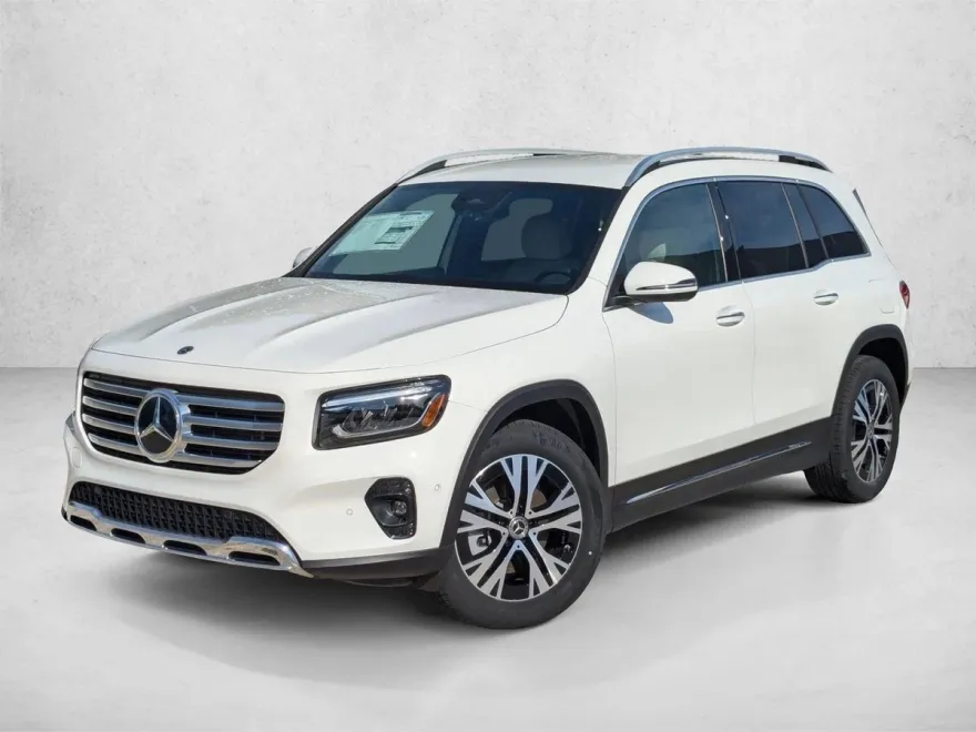 2025 Mercedes Benz GLB 250 photo 1
