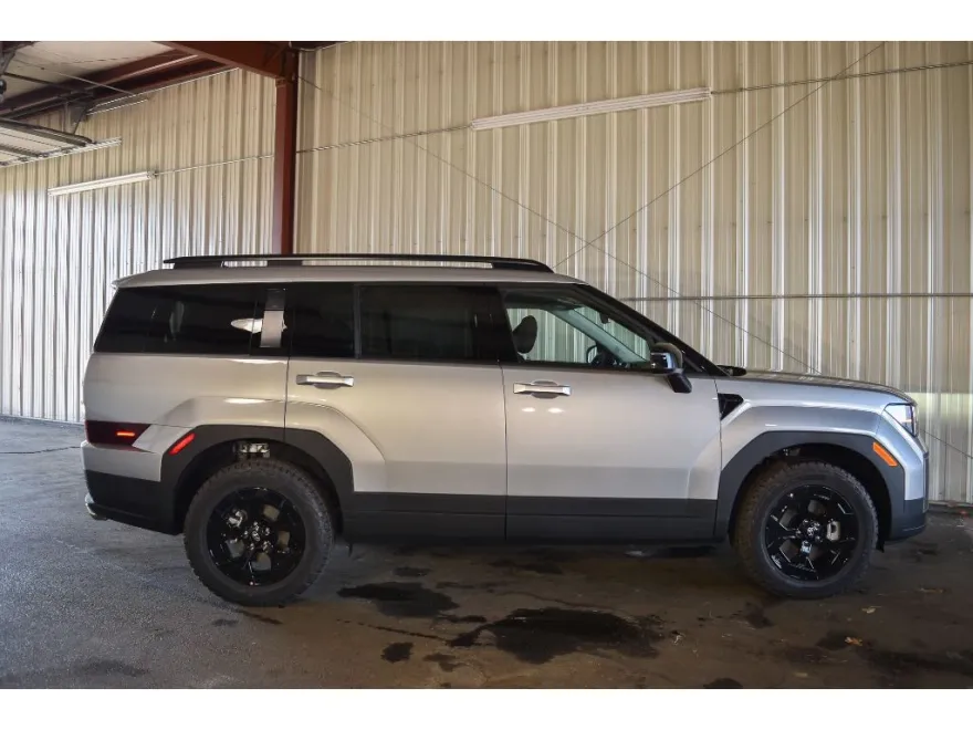 2025 Hyundai Santa Fe XRT photo 1
