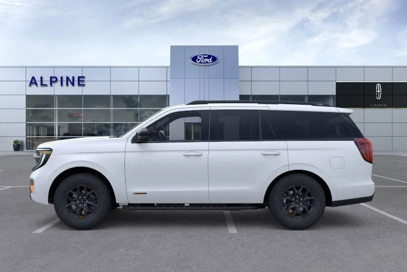2025 Ford Expedition photo 1