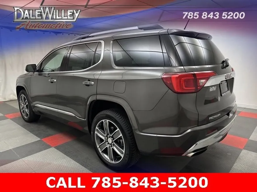 2019 Gmc Acadia Denali photo 1