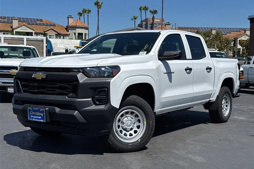2026 Chevrolet Colorado Work Truck photo 1