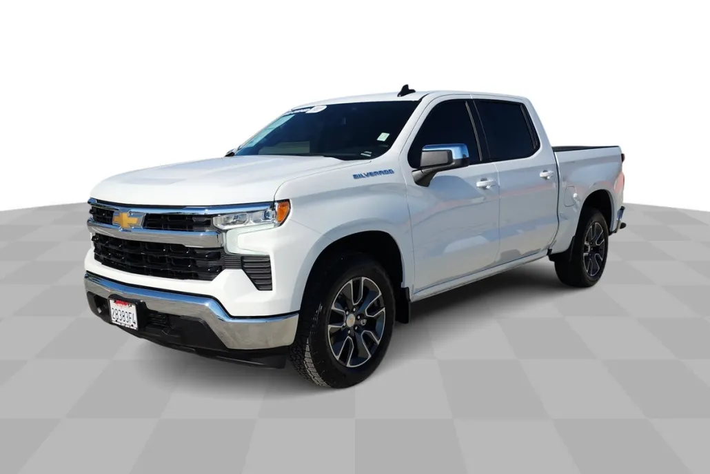 2025 Chevrolet Silverado 1500 LT photo 1