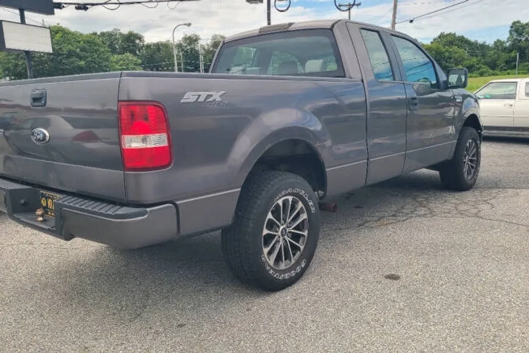 2008 Ford F-150 STX photo 1